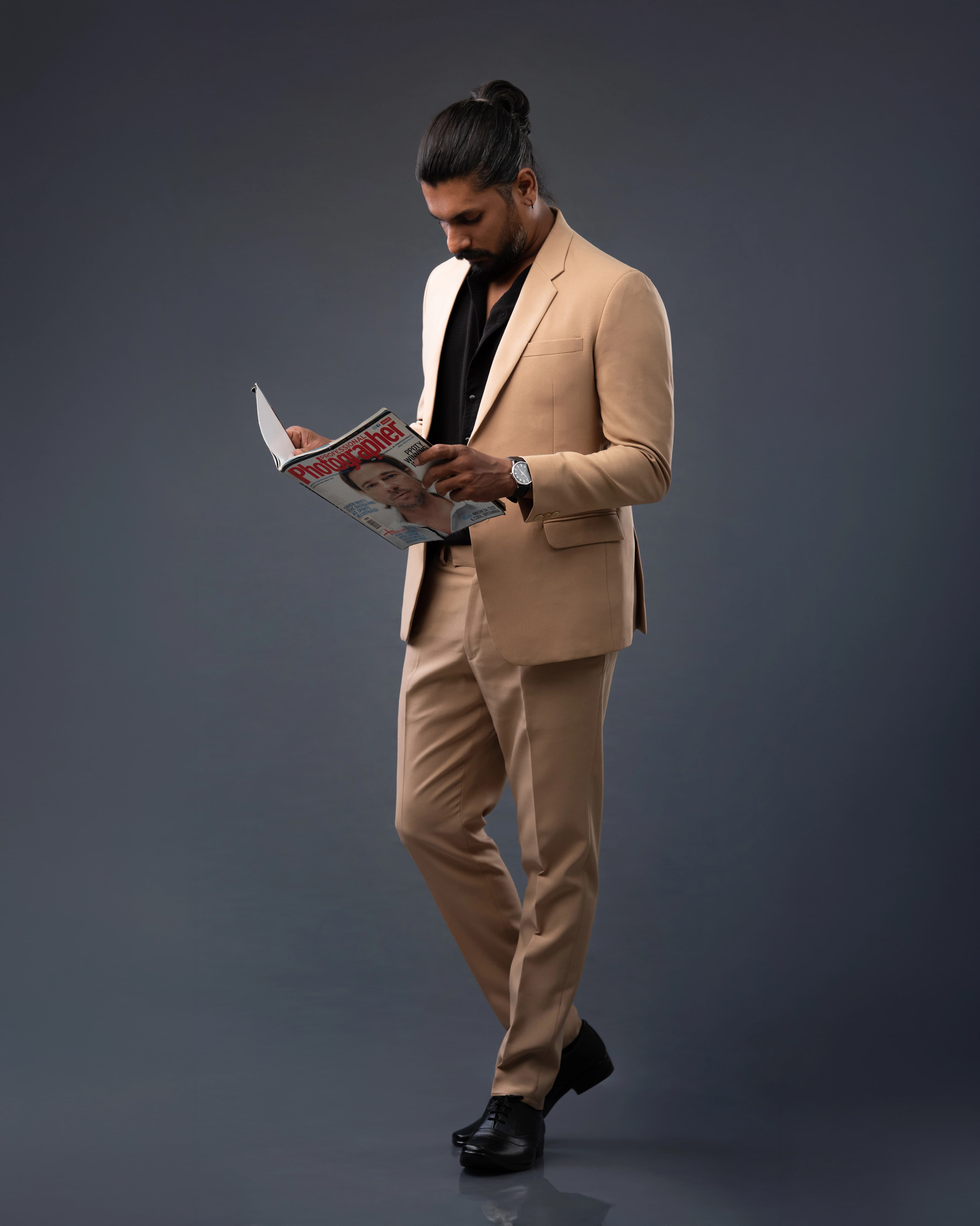 Editorial — The Walk Gallery
